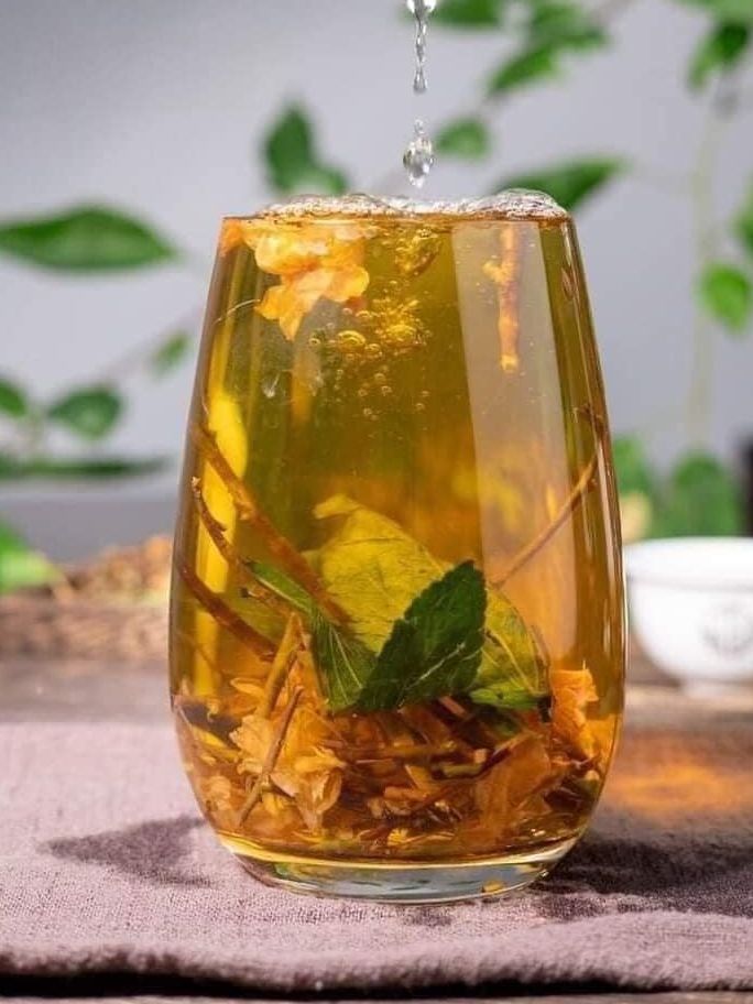 tra-son-mat-hong-sam (1)